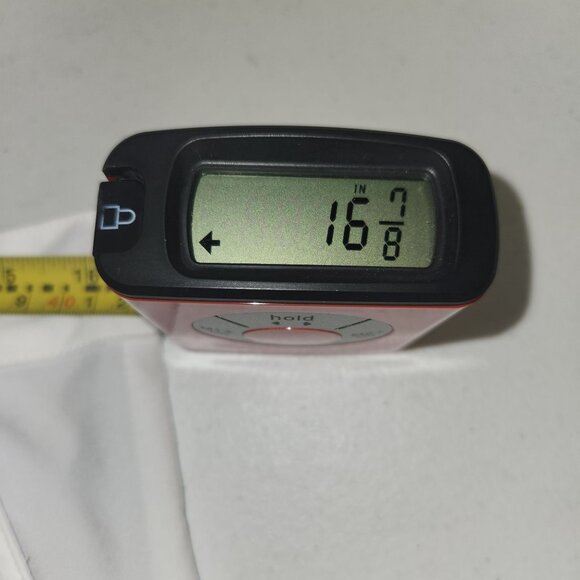 Under Armour Youth XL White Golf Shorts Loose Fit Polyester 2534 - Picture 5 of 7